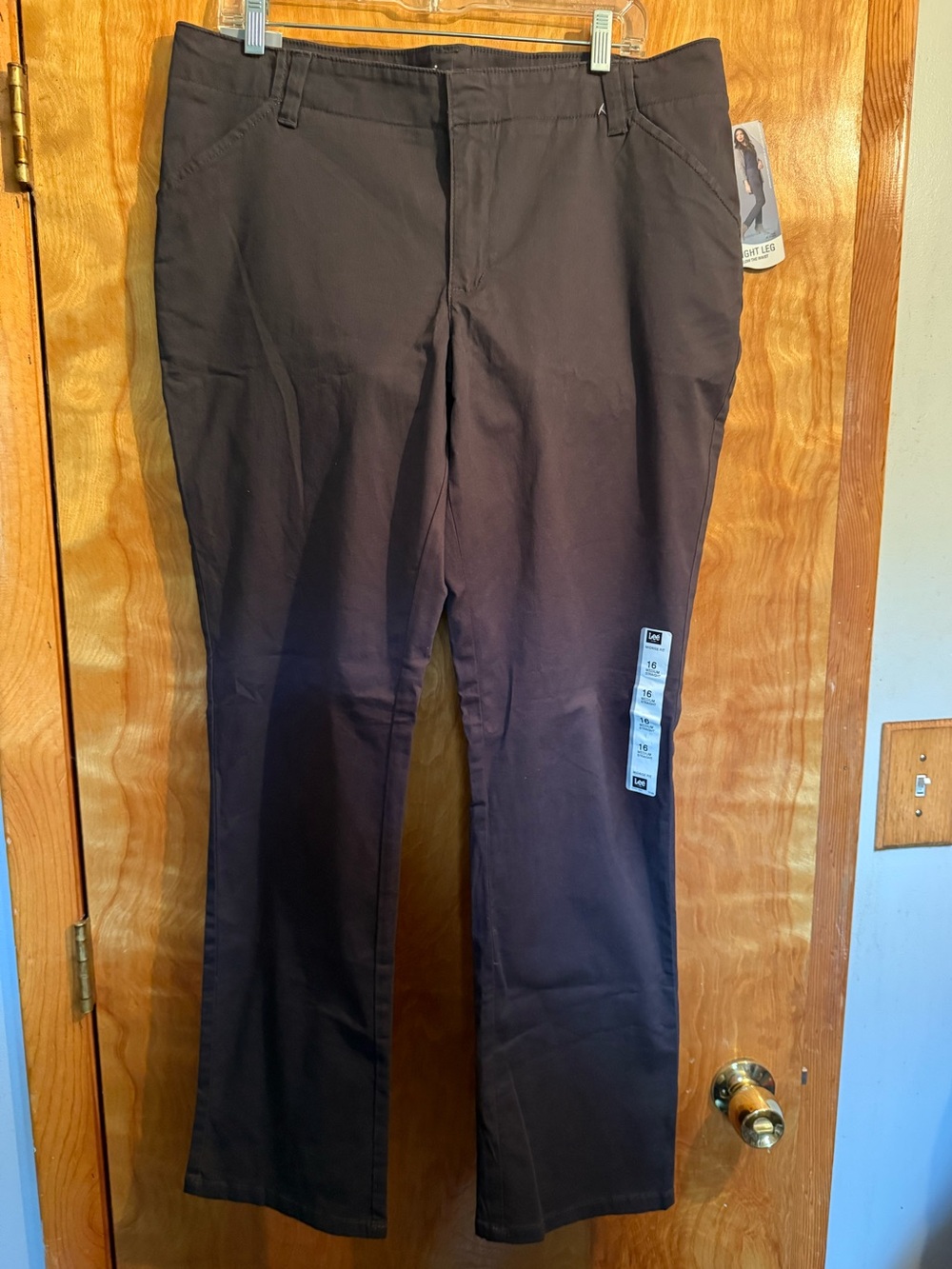 Lee Women’s Dark Grey  Mid-Rise Straight-Leg chino Pants - Classic NWT Size 16